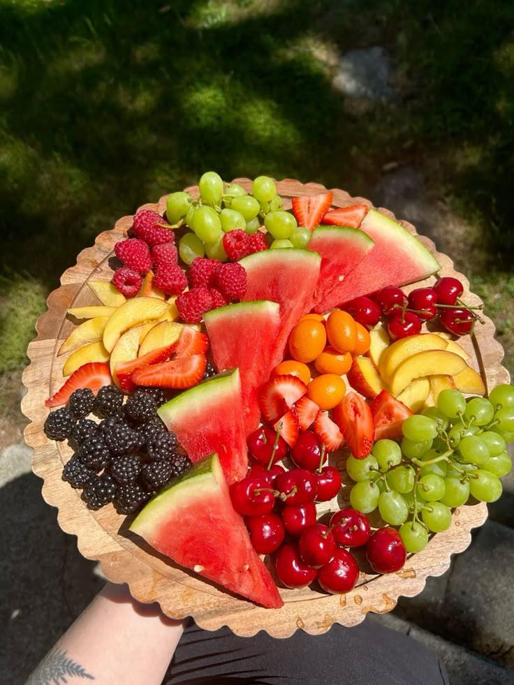 BerryVille Harvest: Handpicked Juicy Delights